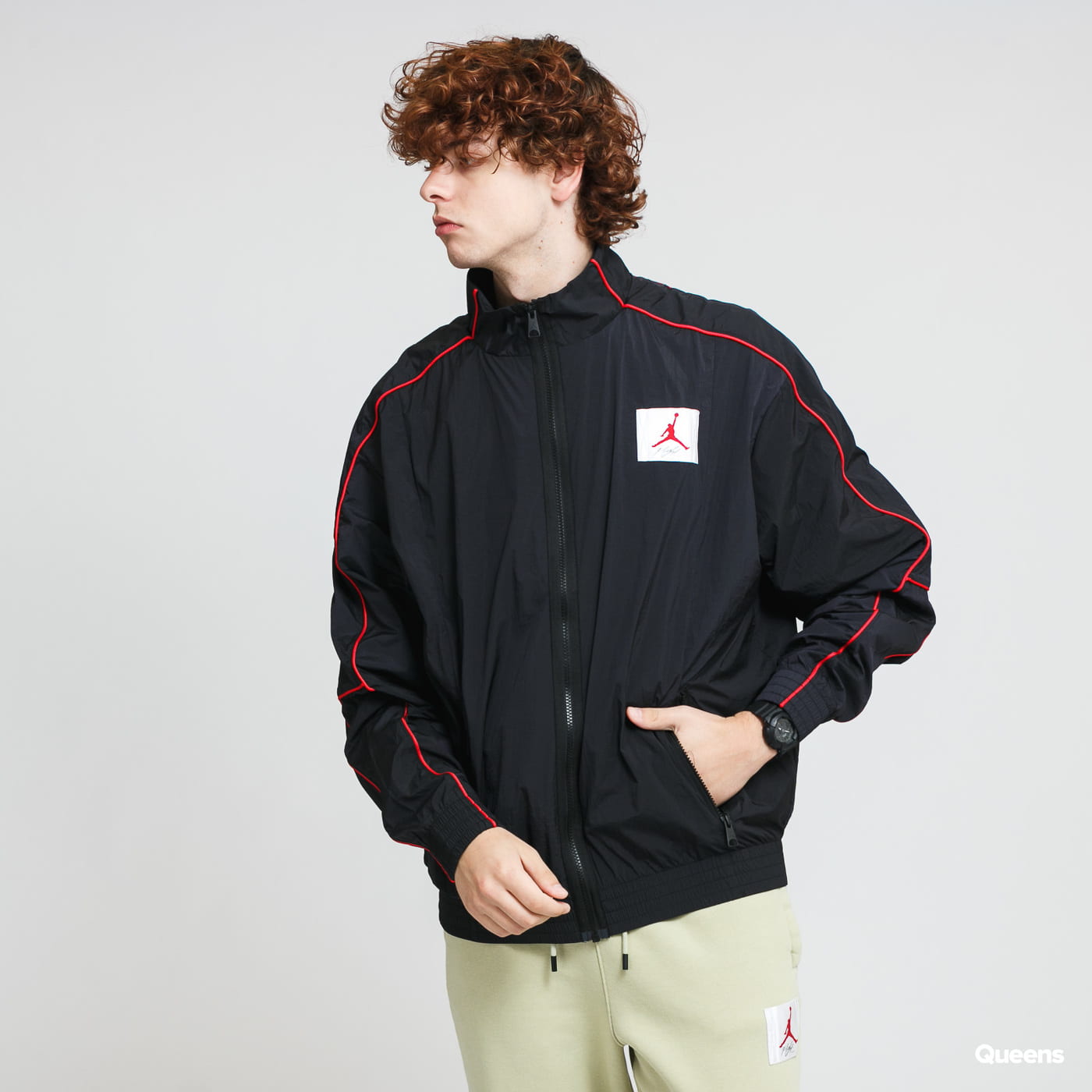 Best Lightweight Warm Jackets For Travel